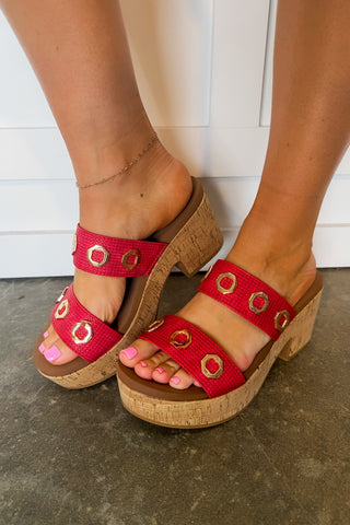 Set The Mood Block Heel in Red