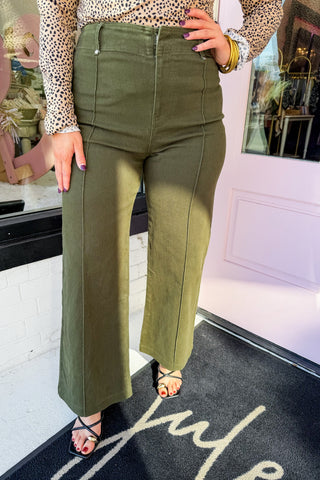 The J&J Staple Pants in Olive