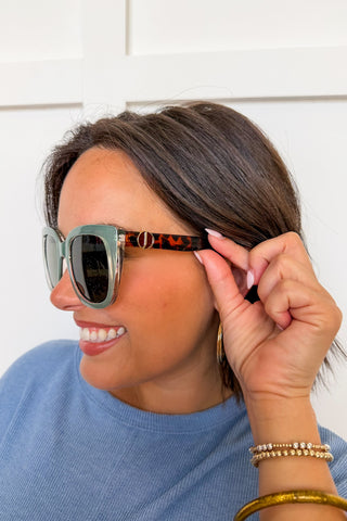 The Sunset Society Sunglasses in Mint