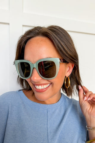 The Sunset Society Sunglasses in Mint