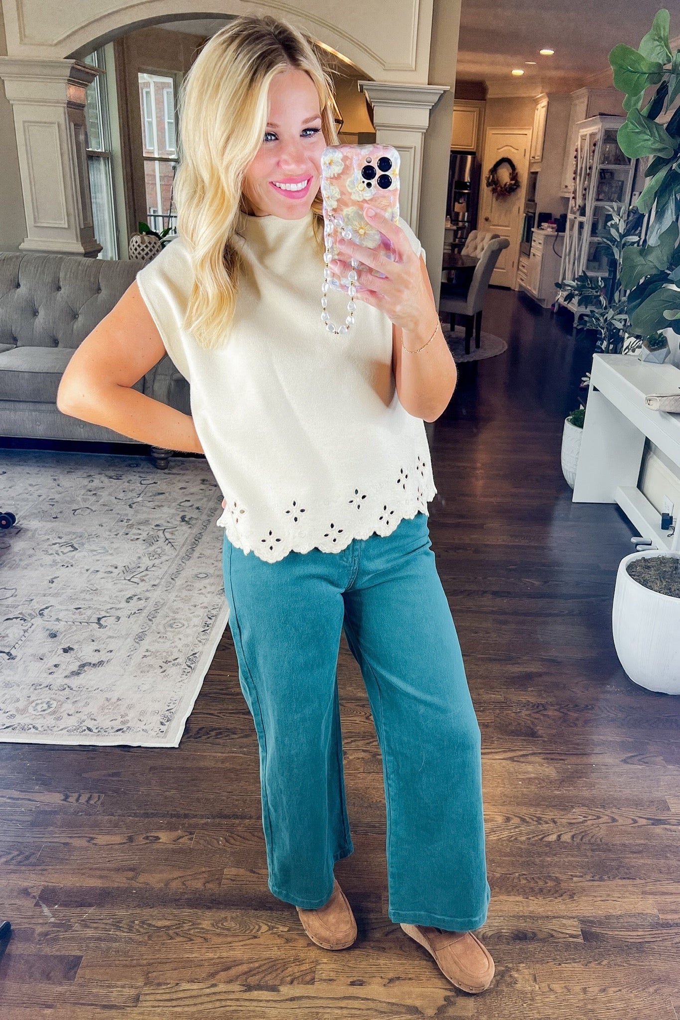 Mineral Wash Cropped Wide Leg Jeans in Hunter Green