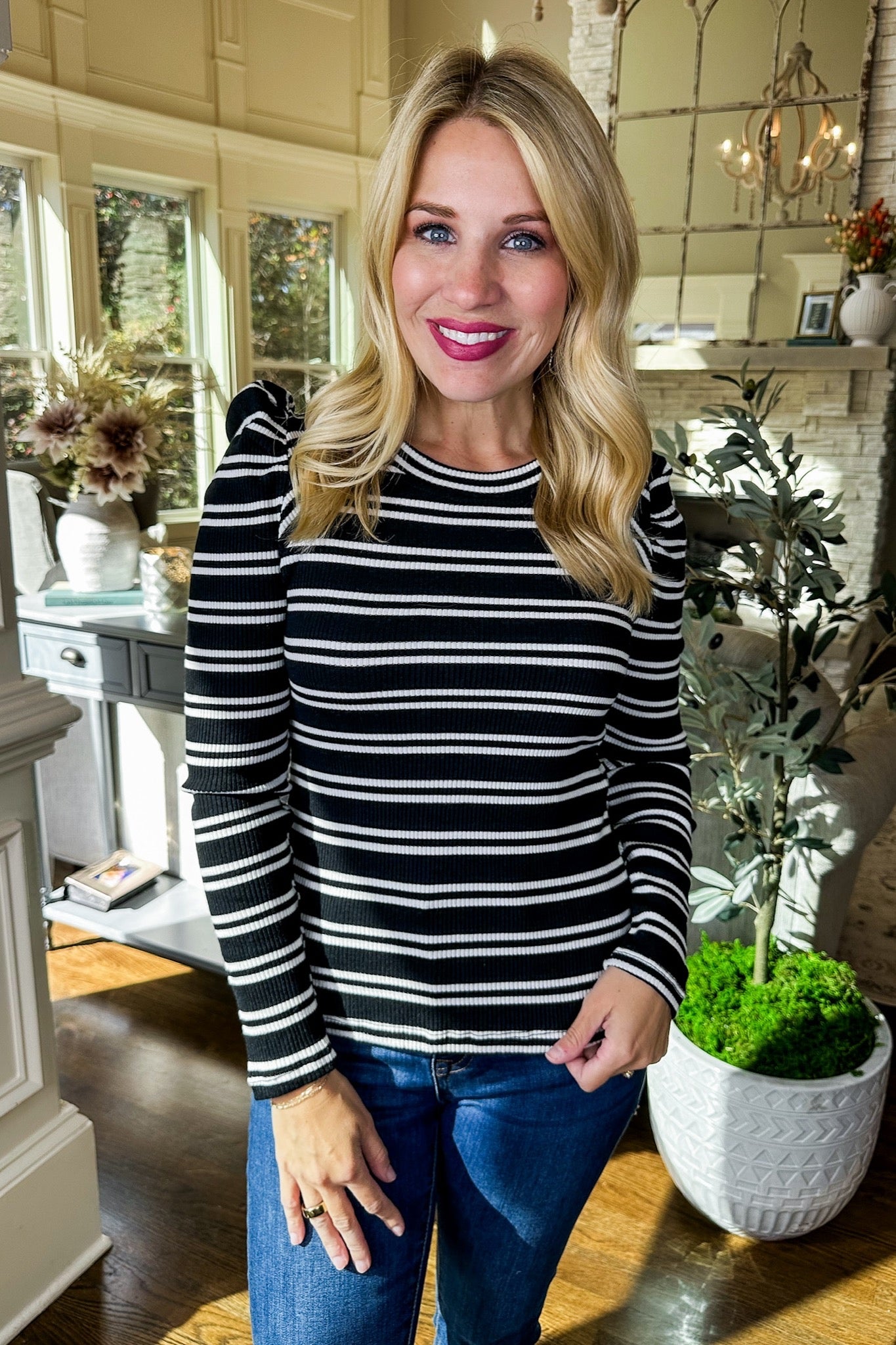 Striped Puff Sleeve Long Sleeve Layering Top in Black/Cream