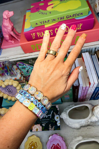 The Classic Glow Set in Iridescent