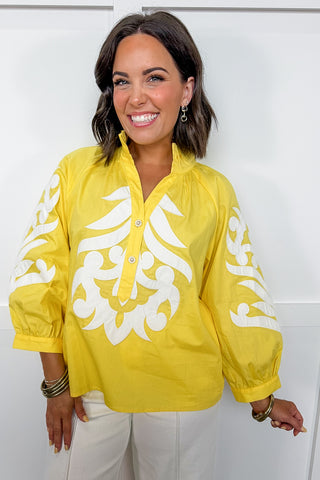 Sweet Tea Classic Top in Lemon