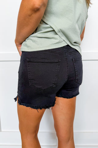Everyday Frayed Hem Denim Shorts in Black