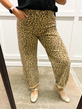 Best Selling Leopard Print Cropped High Waisted Barrel Jean