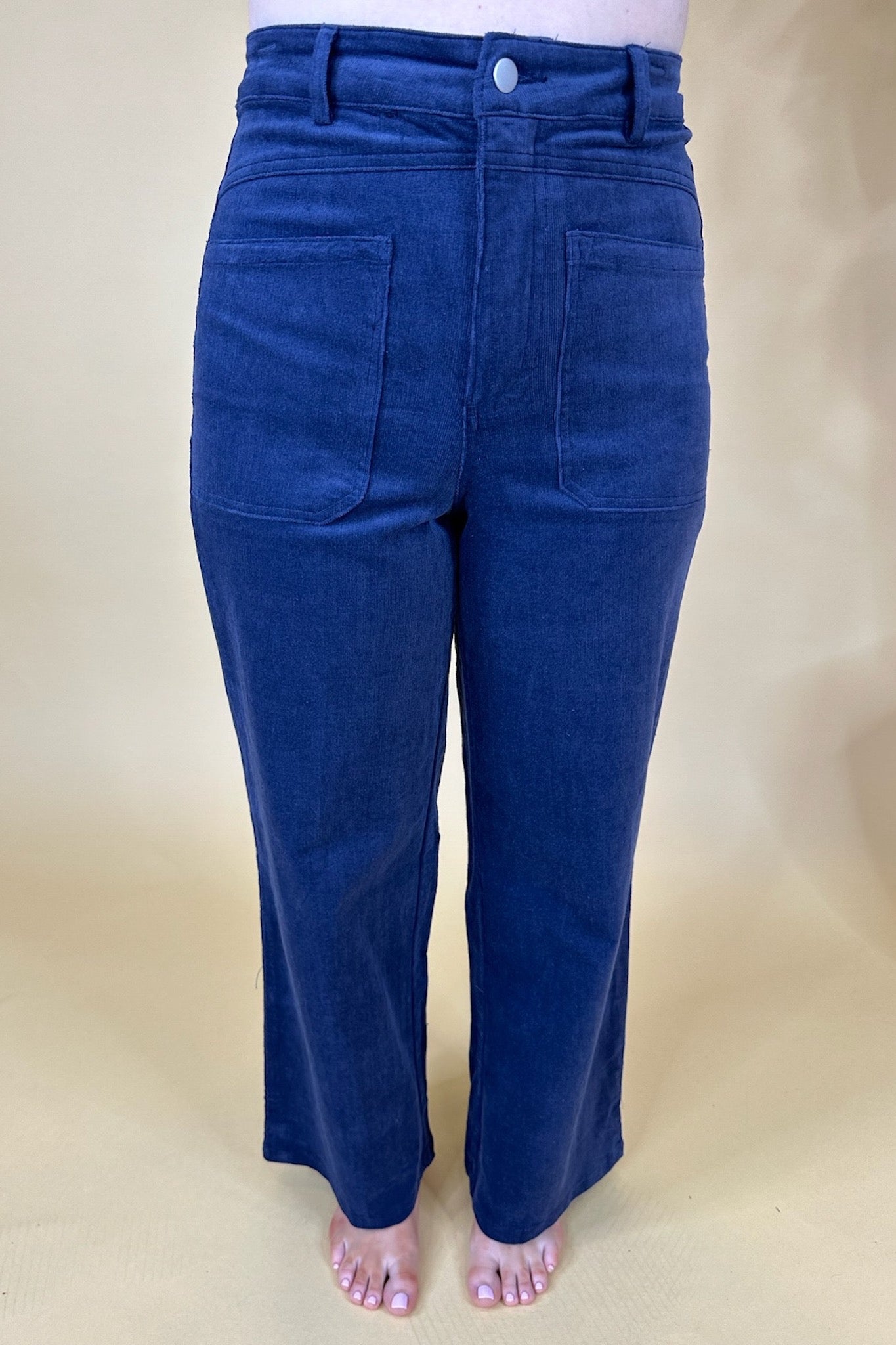 Cropped Patch Pocket Corduroy Wide Leg Pants in Navy