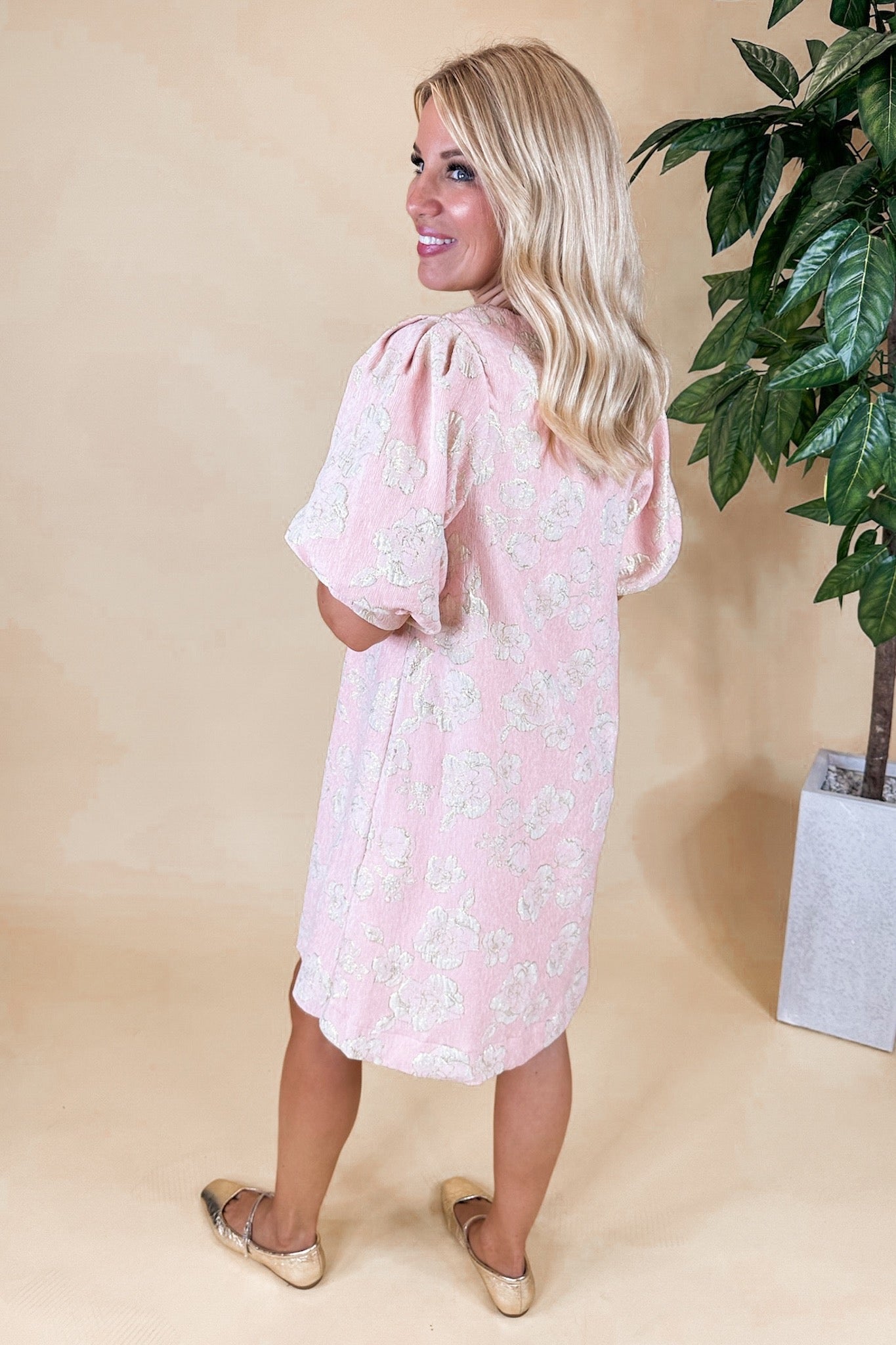 Corduroy Metallic Floral Puff Sleeve Jacquard Dress in Light Pink