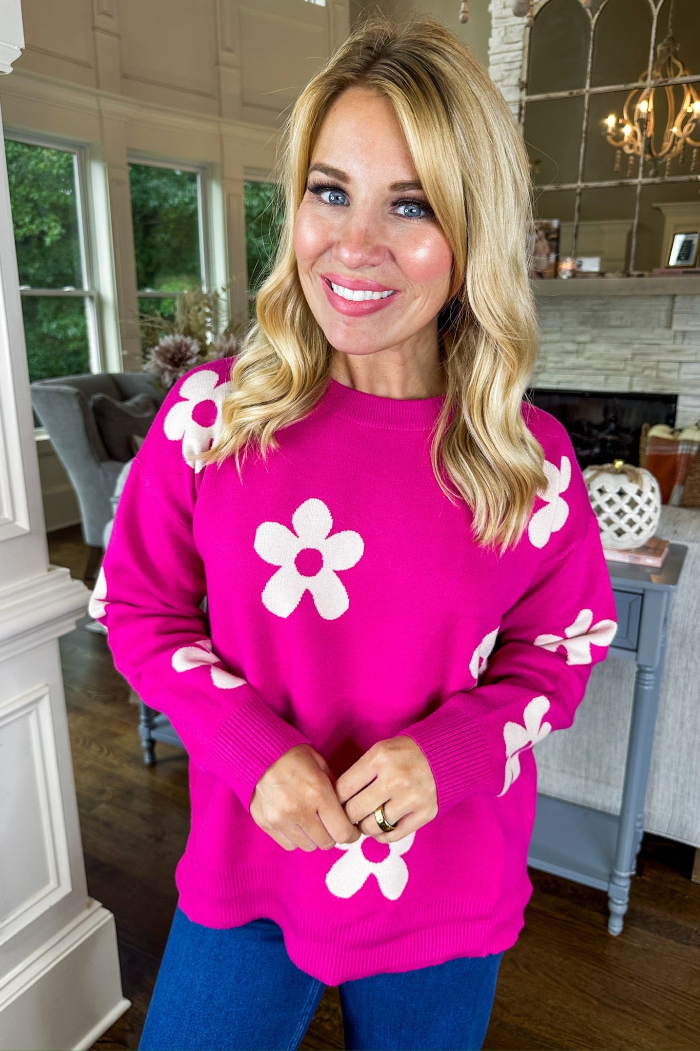 Retro Flower Viscose Sweater in Magenta