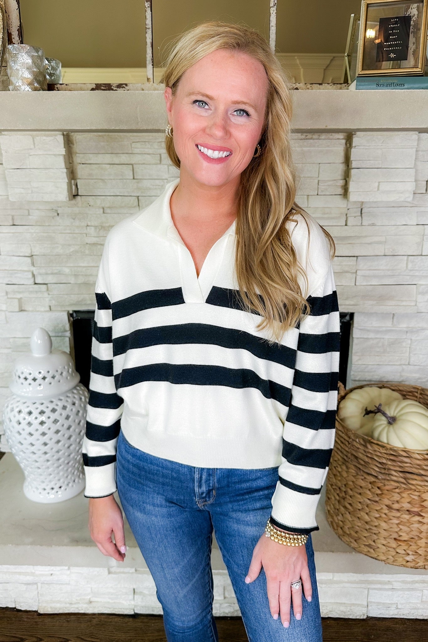 Classic Cropped Black & White Striped Collar Sweater