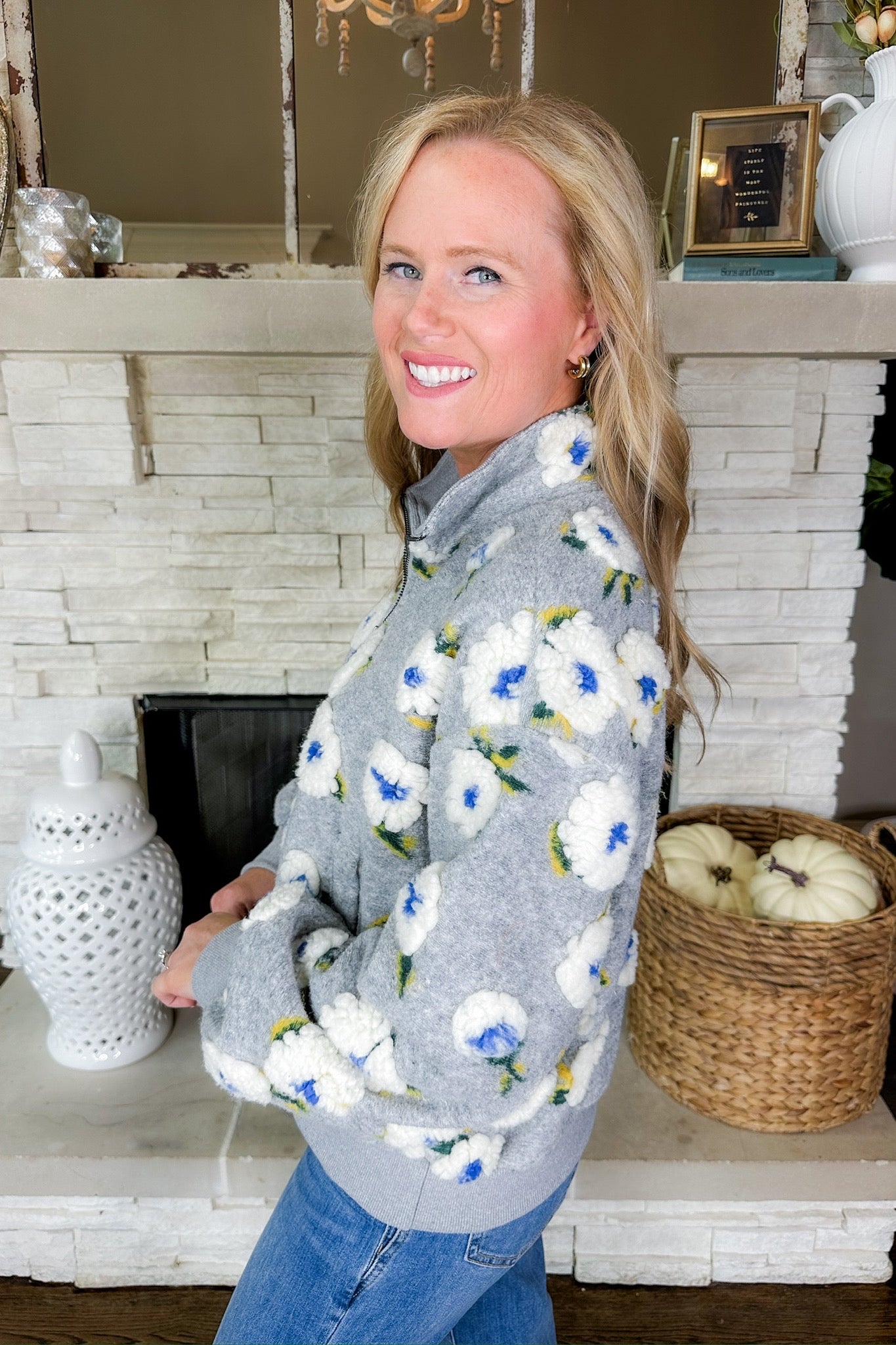 Faux Wool Half Zip Sherpa Flower Grey Pullover