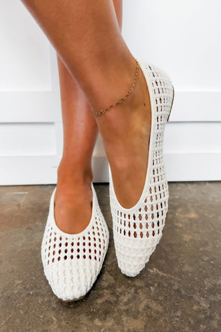 Boardwalk Breeze Woven Flat in Ivory