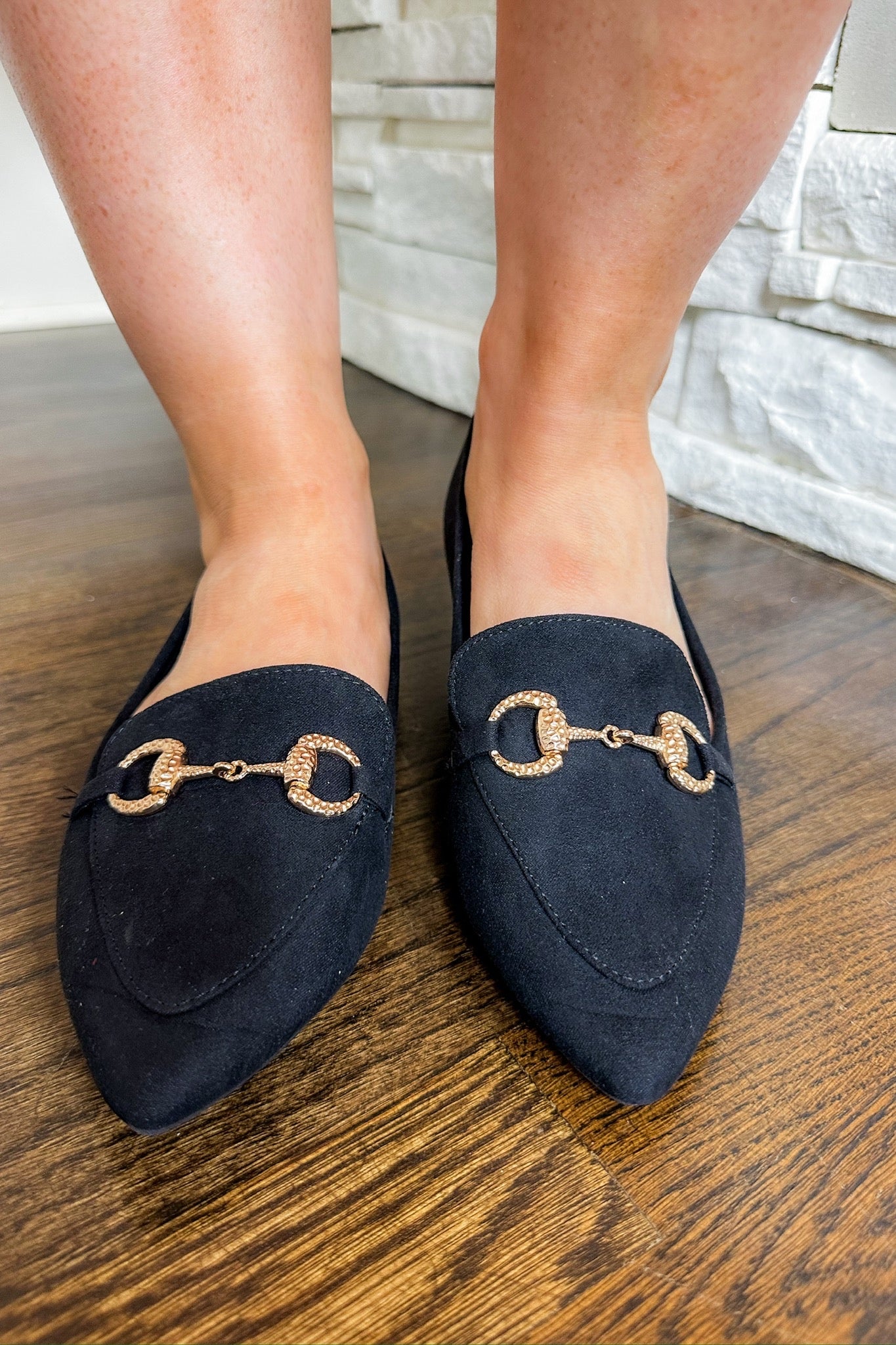 The Gracious Metal Chain Pointed Ballet Flat in Black