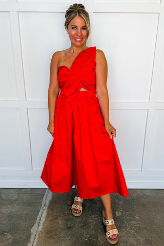 Center Stage Bow Midi Dress in Red