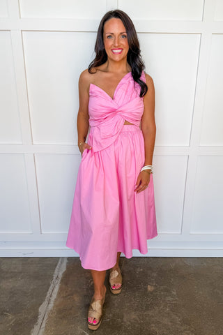 Center Stage Bow Midi Dress in Pink