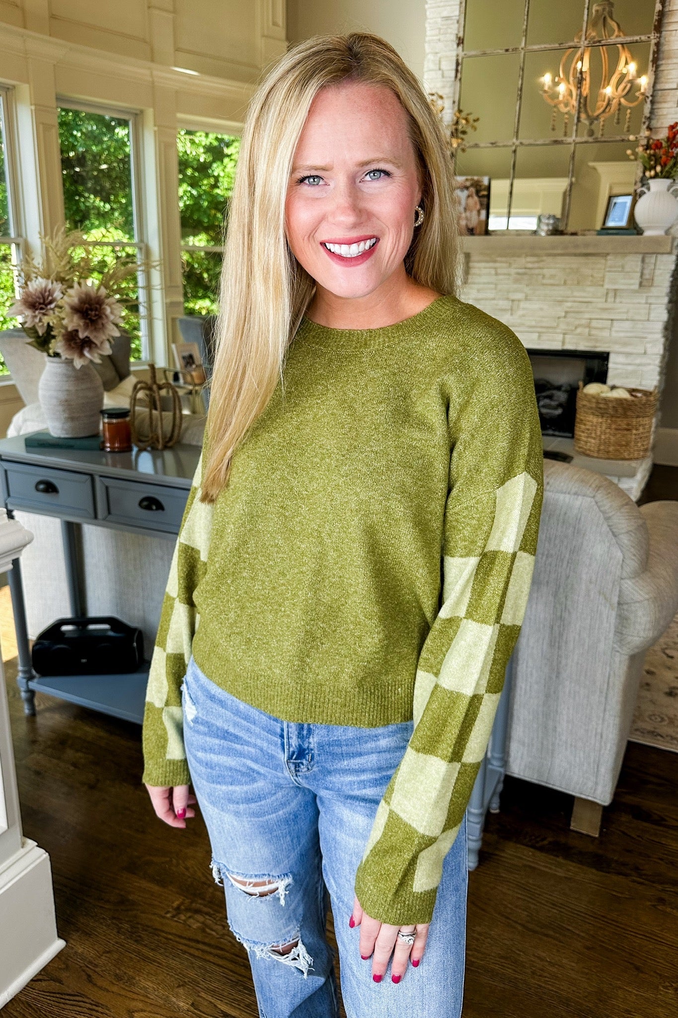 Checkered Sleeve Cropped Knit Sweater in Olive