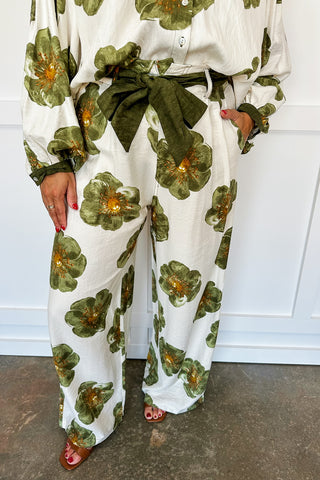 Sweet Escape White & Olive Matching Set