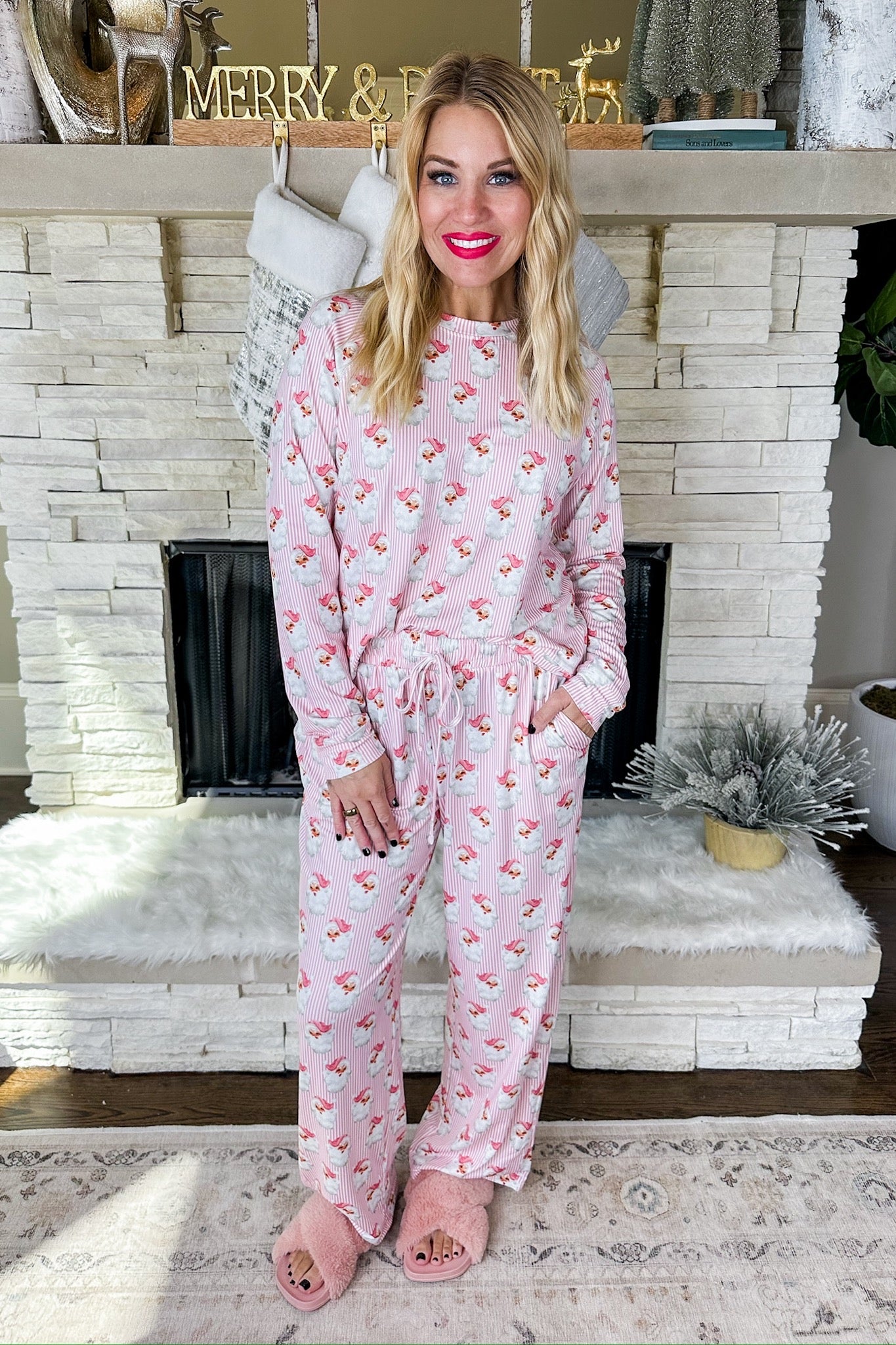 Santa Baby Christmas Long Sleeve Top & Pants Pajama Set in Pink