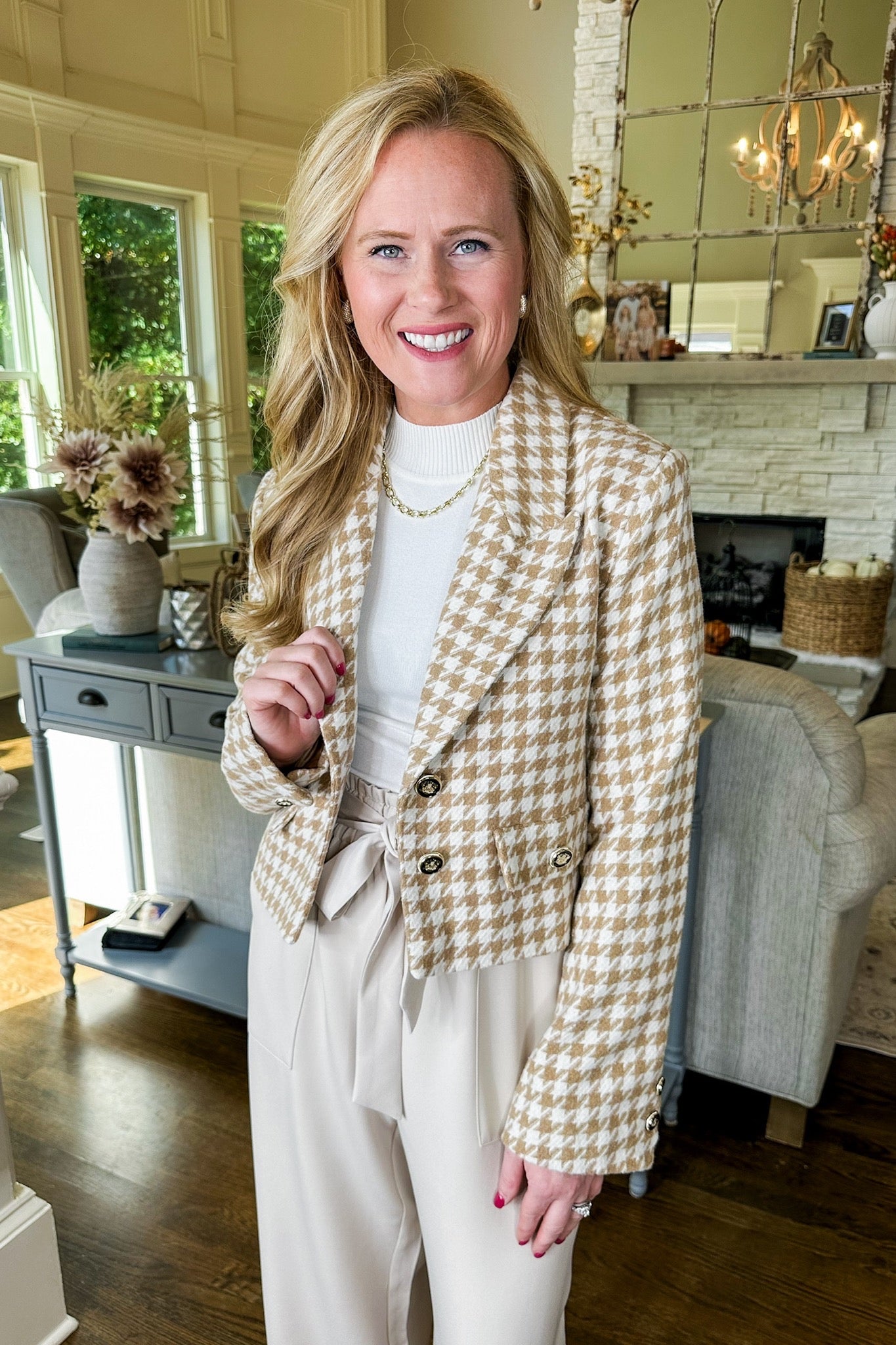 Cropped Taupe Houndstooth Peak Lapel Collared Wool Jacket