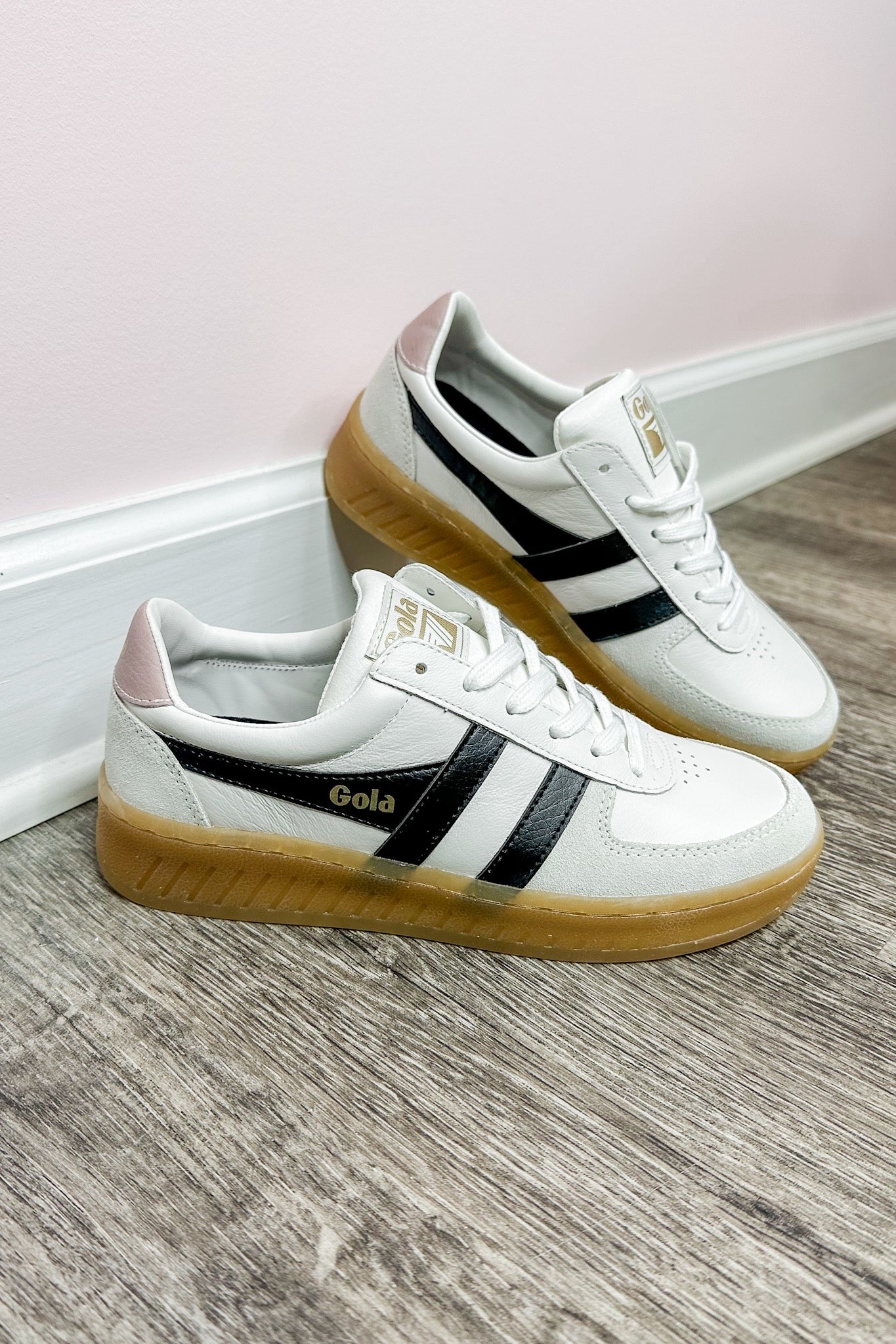 The Gola Grandslam Elite Neutral Vintage Gum Sole Sneaker