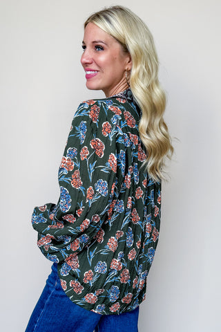 Meadow Mist Printed V Neck Detail