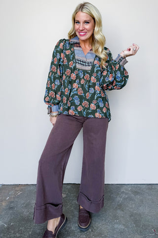 Meadow Mist Printed V Neck Detail