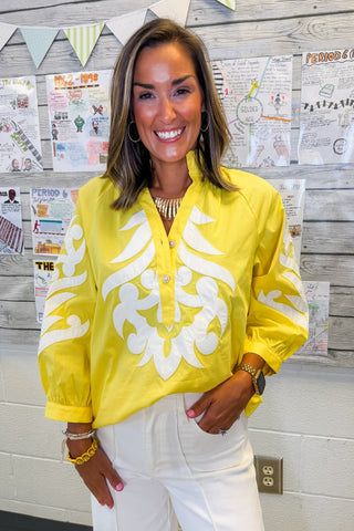 Sweet Tea Classic Top in Lemon
