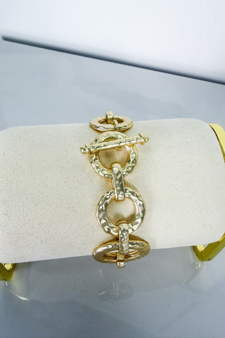 Full Circle Gold Link Bracelet