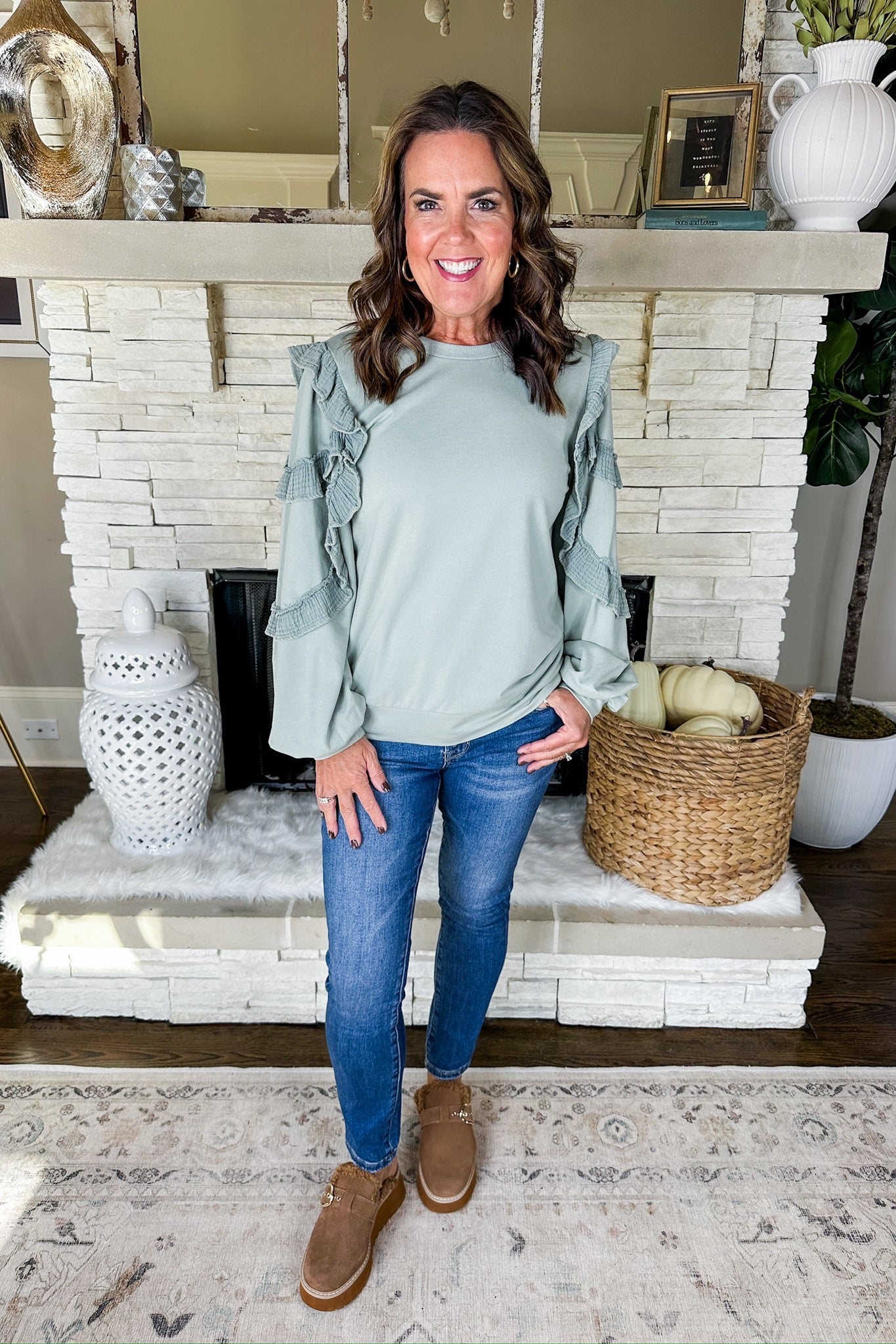 Mineral Wash Muslin Ruffle Sleeve Pullover in Sage