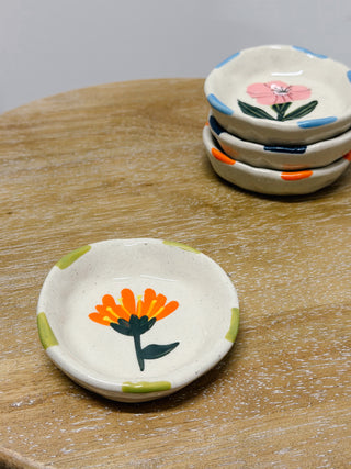 Petite Garden Hand-Painted Stoneware Mini Dish in Coral Wildflower