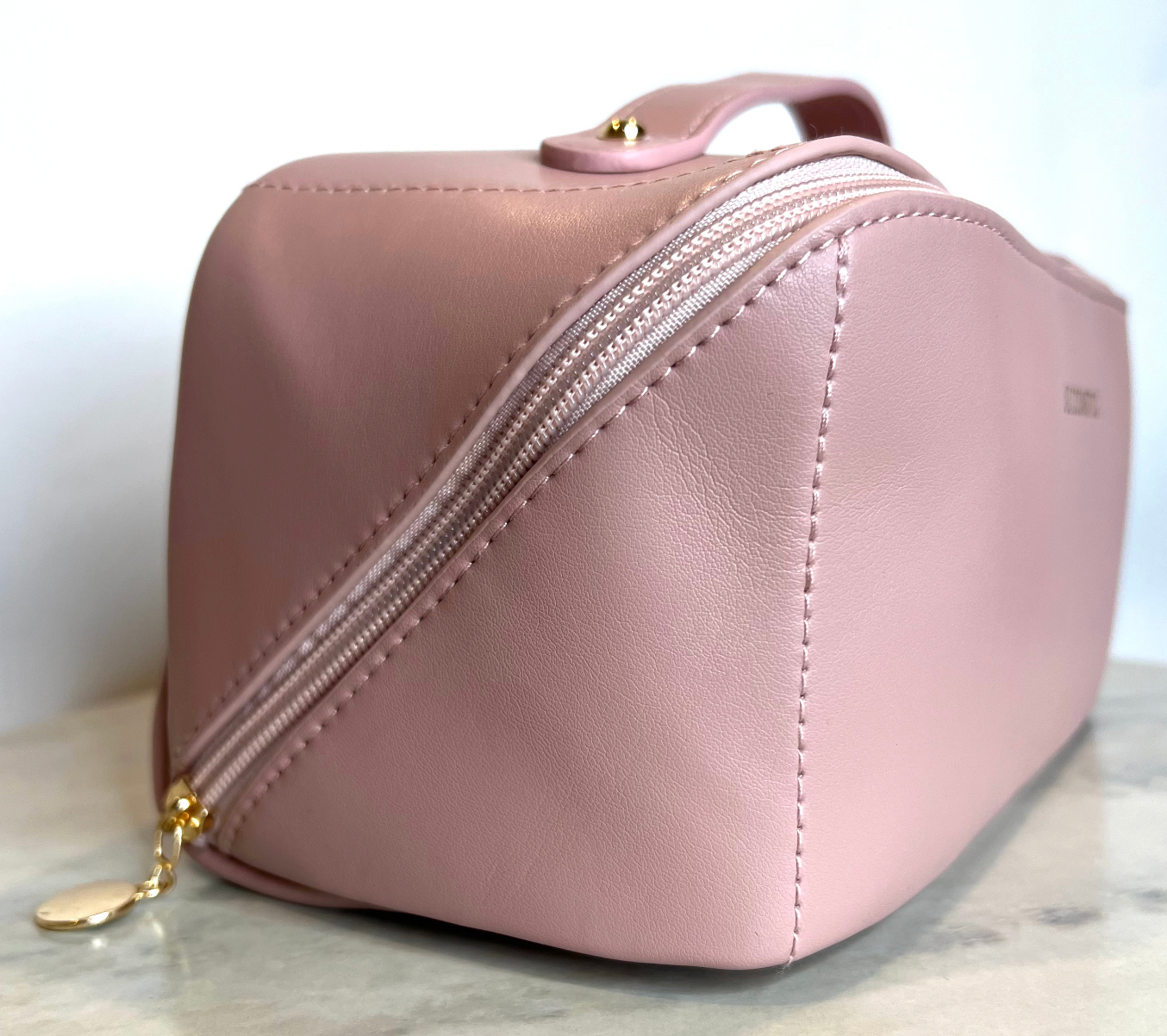 JAZ Cosmetics Bag in Pink