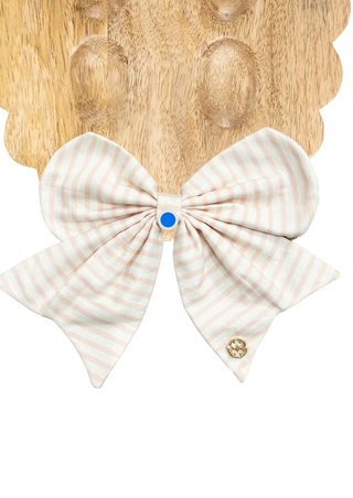 Magnetic Fabric Bows by Mary Square