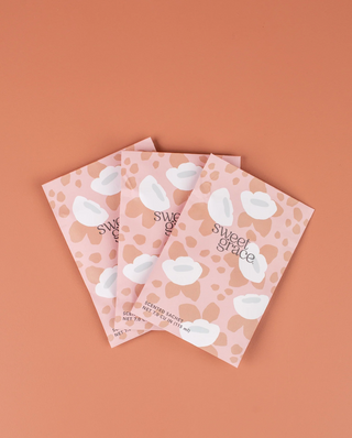 Sweet Grace Modern Flower Satchet