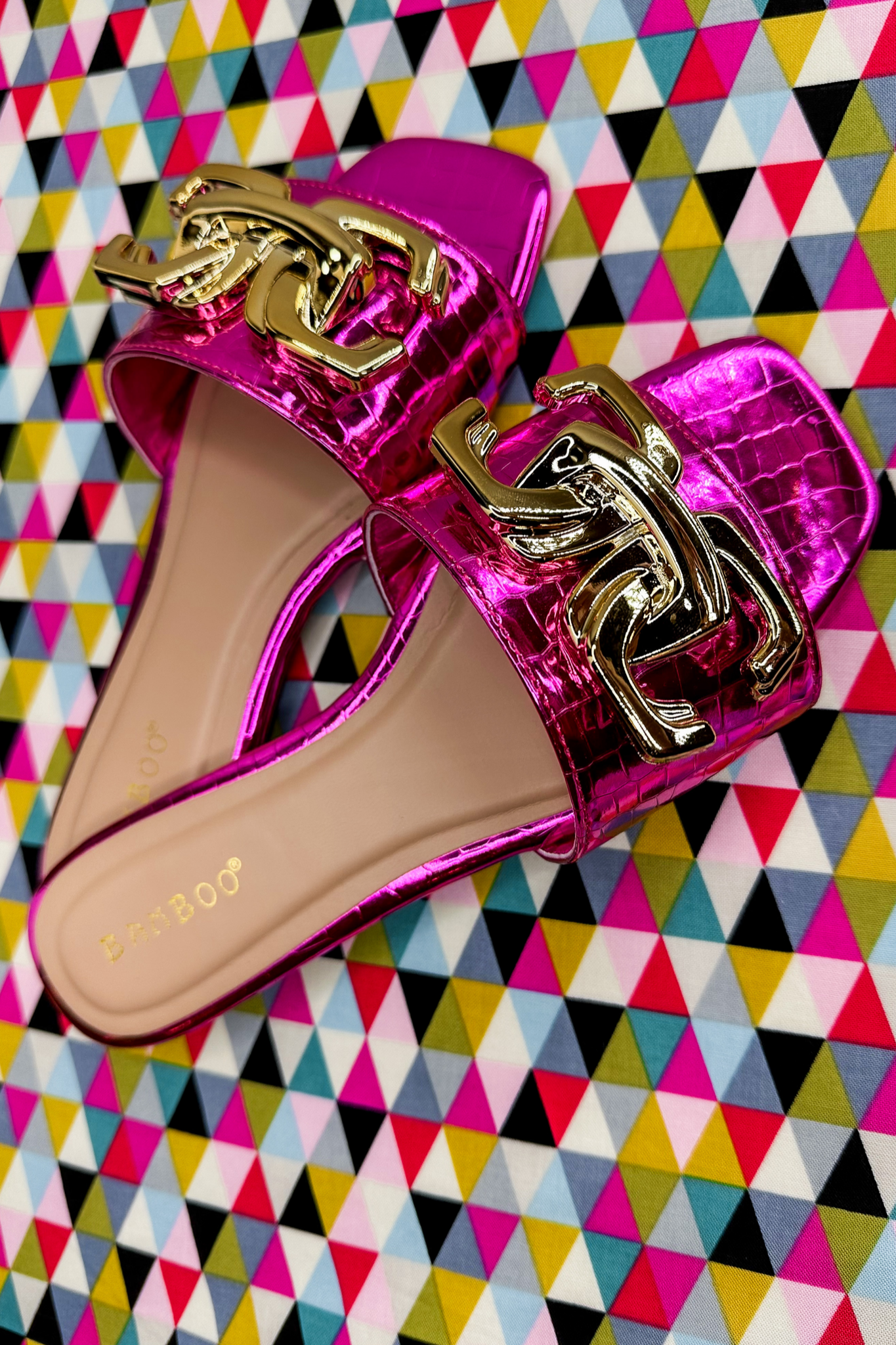 Slip On Leather Gold Chain Sandals in Pink Metallic