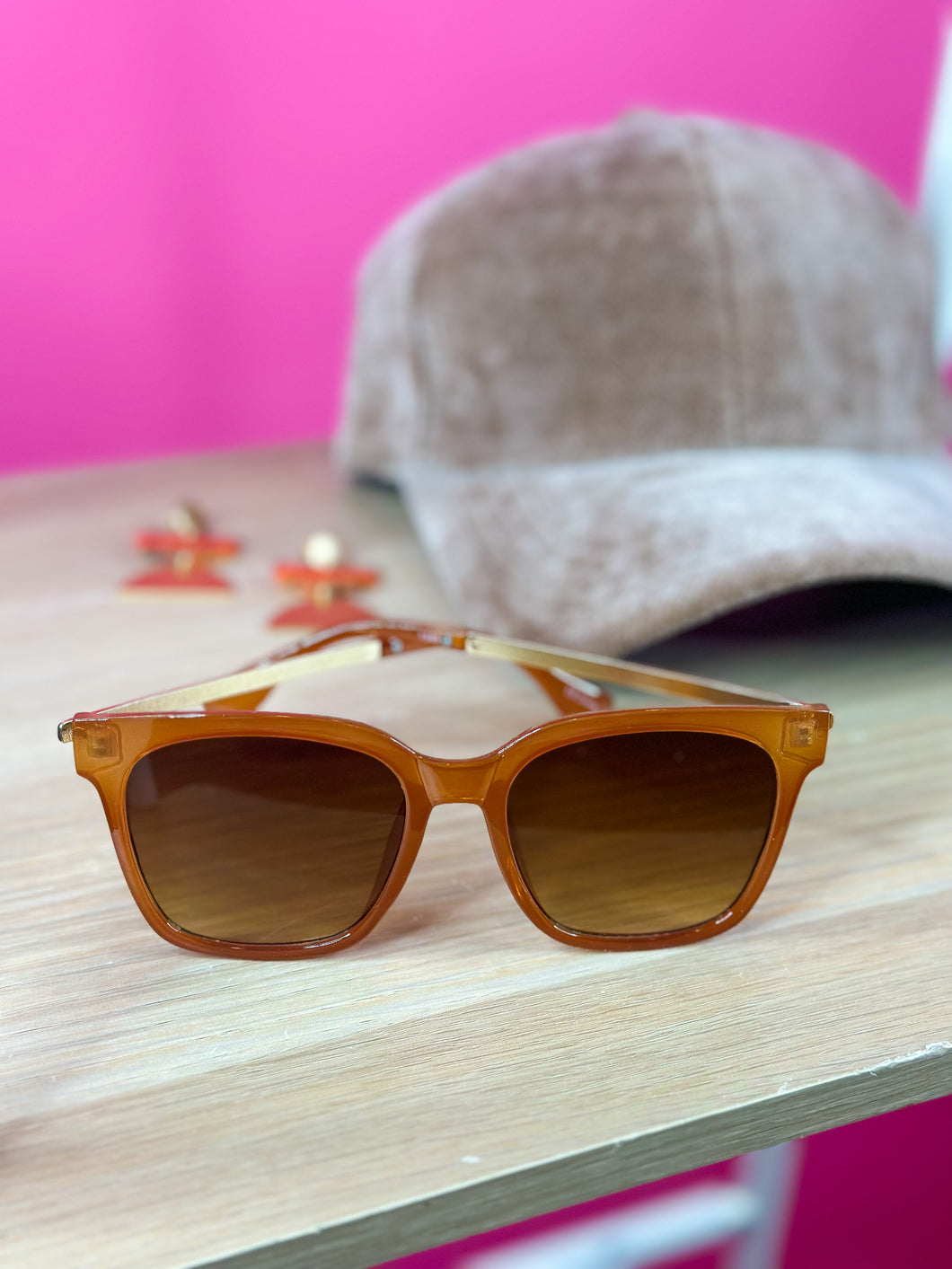 The Katie Brown Lens Sunglasses in Amber